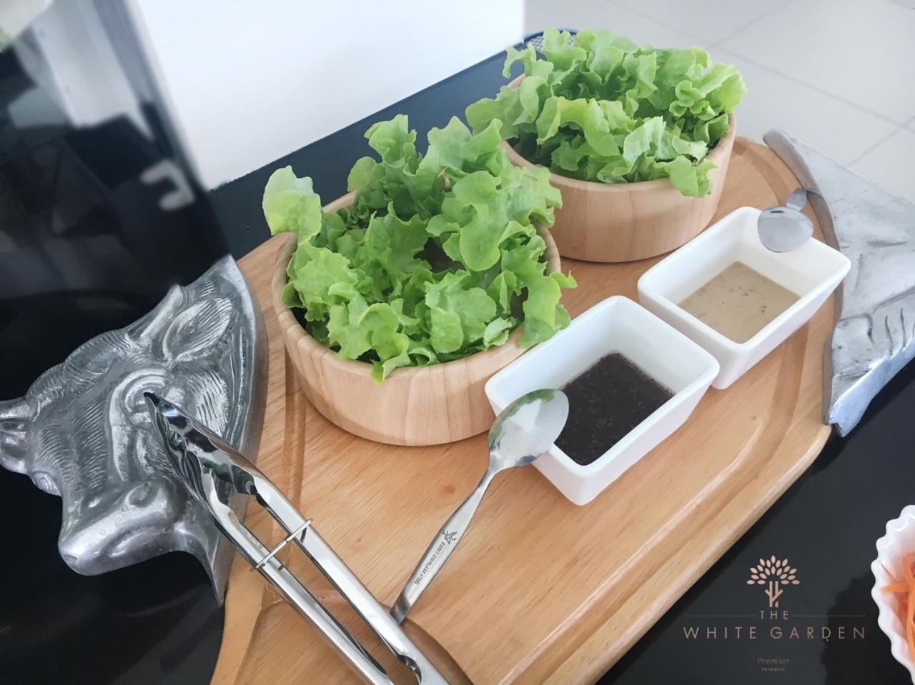 The White Garden Premier Saraburi Hotell Ban Dao Ruang  Exteriör bild