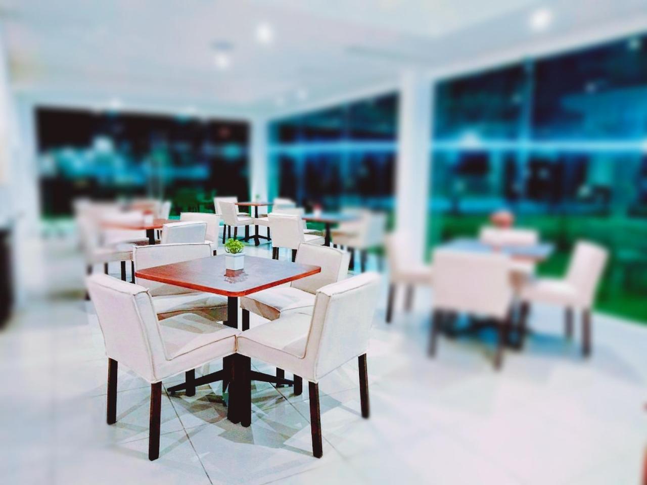 The White Garden Premier Saraburi Hotell Ban Dao Ruang  Exteriör bild
