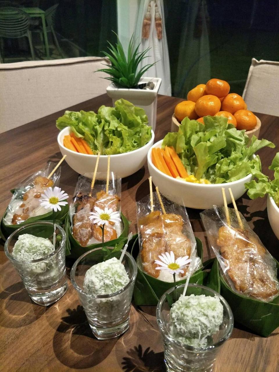 The White Garden Premier Saraburi Hotell Ban Dao Ruang  Exteriör bild