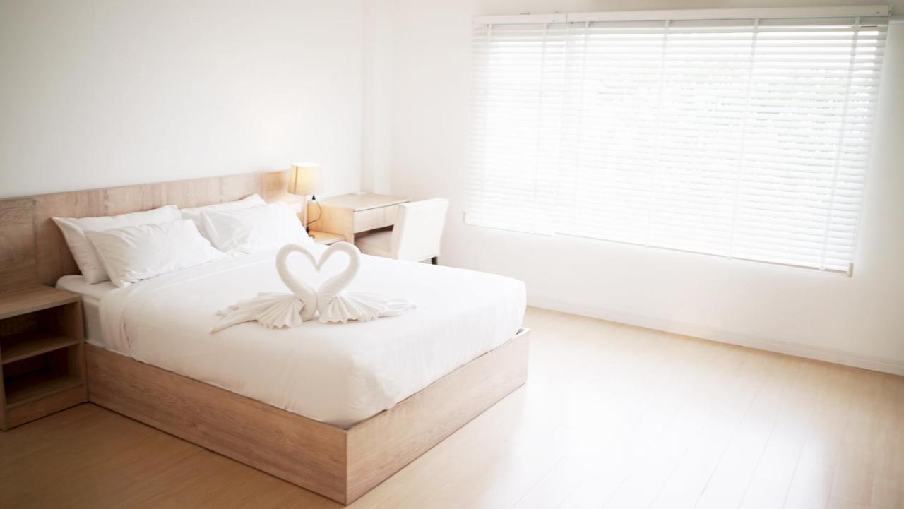 The White Garden Premier Saraburi Hotell Ban Dao Ruang  Exteriör bild