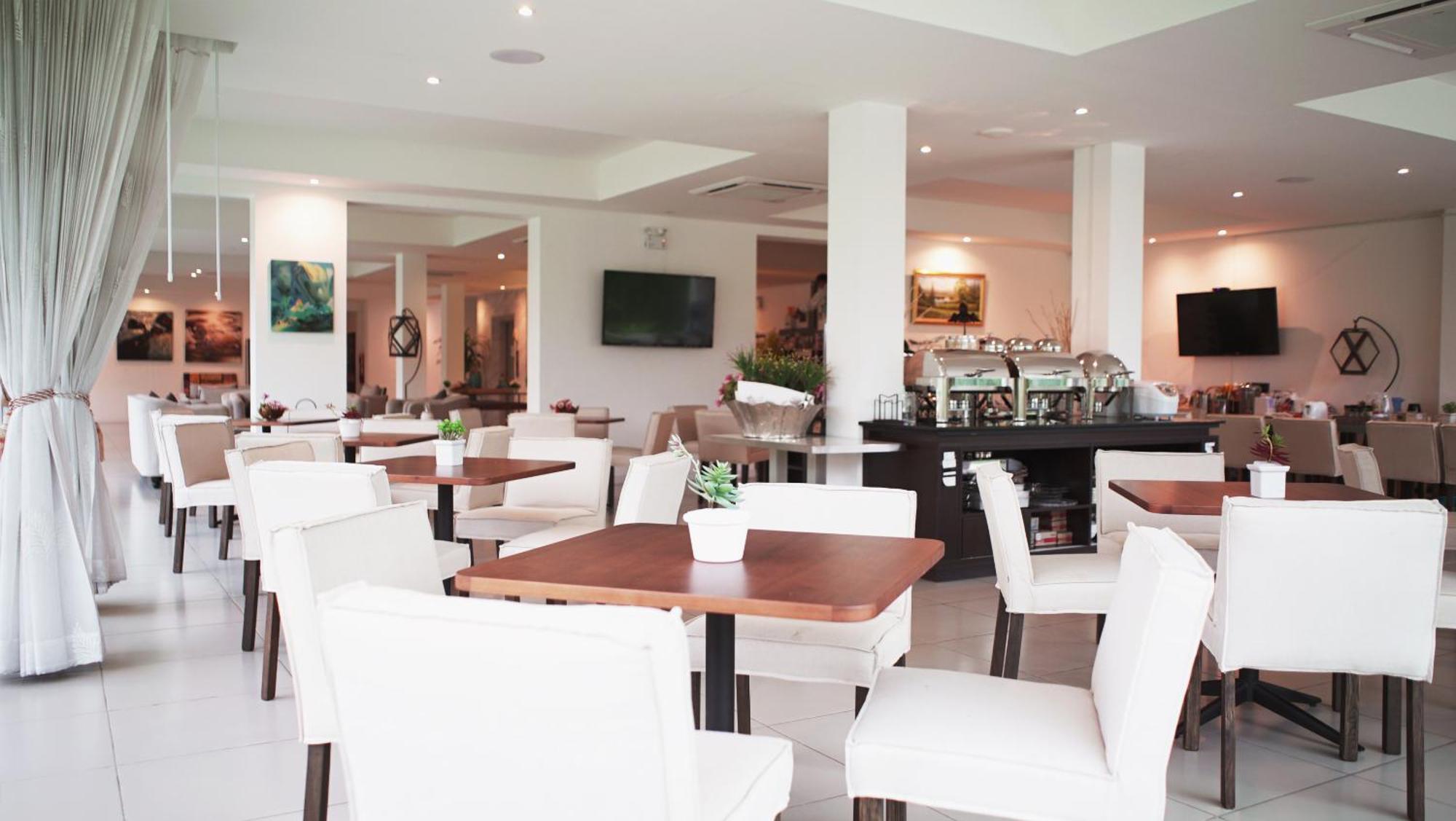 The White Garden Premier Saraburi Hotell Ban Dao Ruang  Exteriör bild